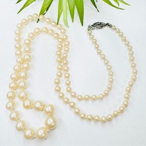 Vintage G Silver 25.5” Cream Graduated Faux Pearl Plastic Beaded Necklace